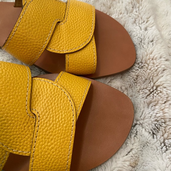 M. GEMI sandals - Picture 8 of 10